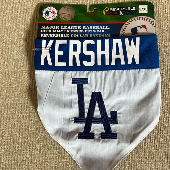 Clayton Kershaw #22 LA Dodgers Dog Bandana - Picture 1 of 5